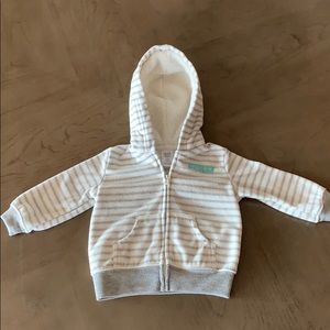 Just One You by Carter’s Zip Up Hoodie 9 Months